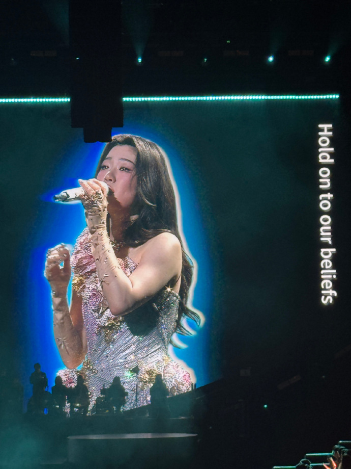 体育赛事-穆雷迎来十五赛季出色发挥,TES观众热烈欢呼!比赛高潮迭起-体育赛事