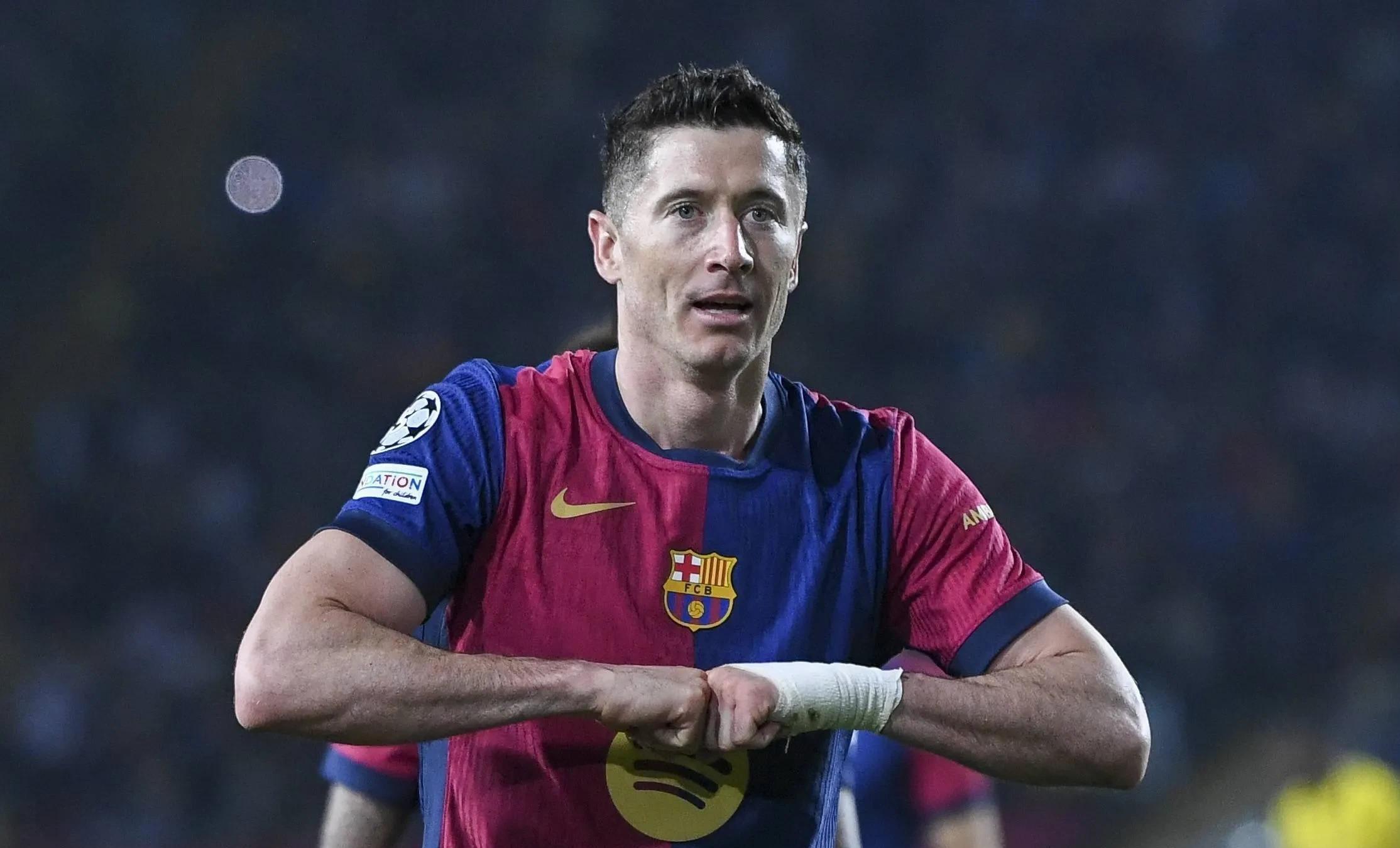 体育赛事-莱万多夫斯基新星比赛规则变更表现突出，瑞士队前途光明！观众掌声雷动的简单介绍-体育赛事